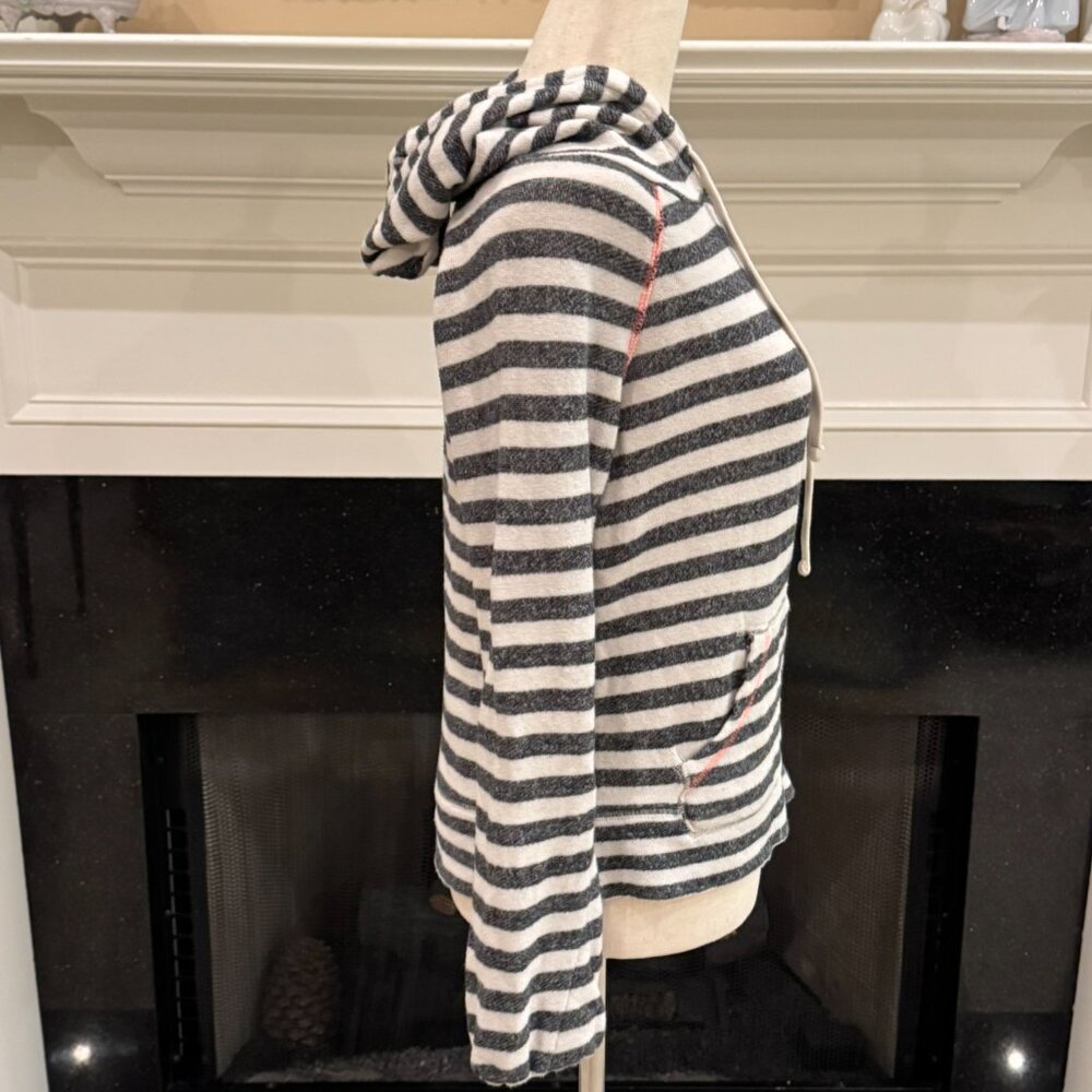🖤 Billabong Striped Hoodie – Women’s Small - Picture 7 of 12